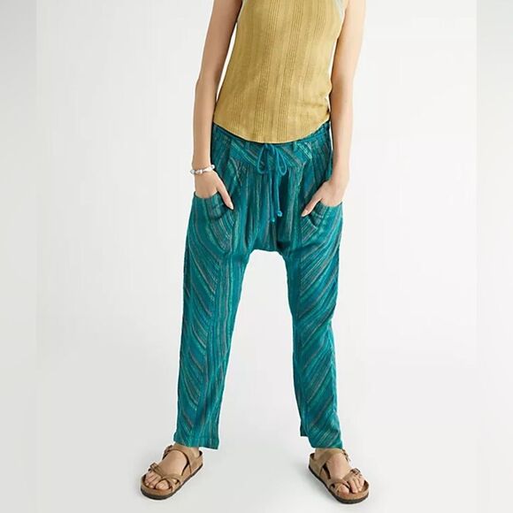 Free People Real Deal Teal Roll With It Harem Cropped Pants Size Medium - Picture 1 of 16